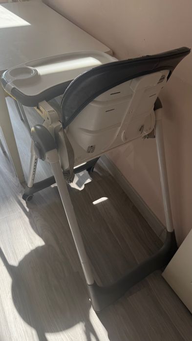 Продам стульчик для кормления