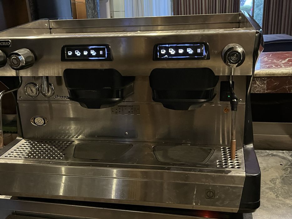 Кофемашина профессиональная Италия   Rancilio Classe 5 USB, 2 группы
