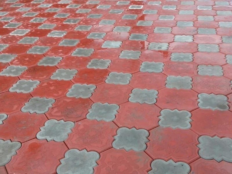 Укладка брусчатка бардюры