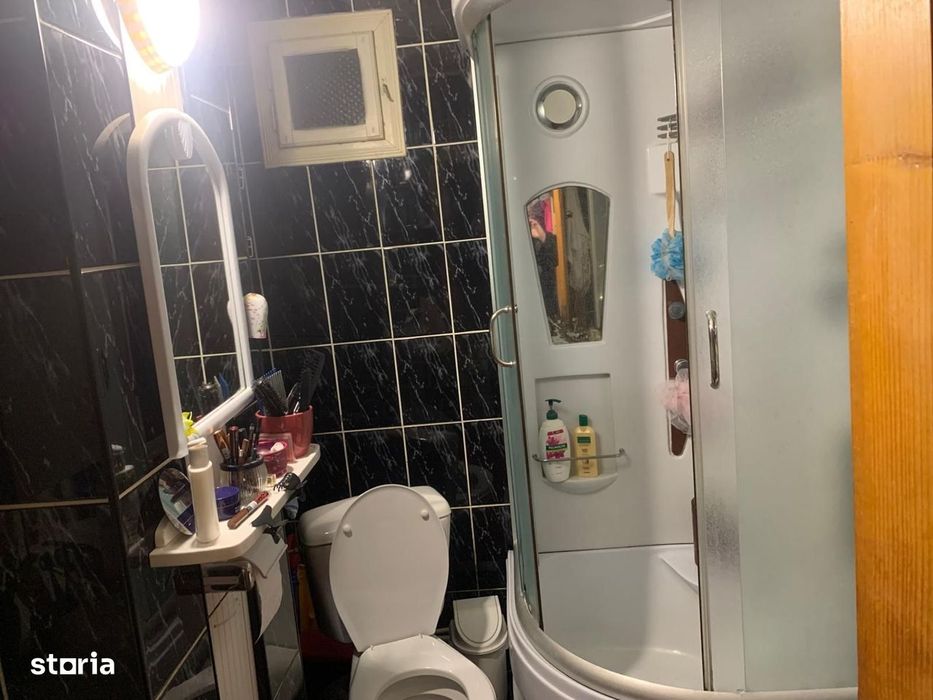 Apartament De Vanzare 3 Camere Siret
