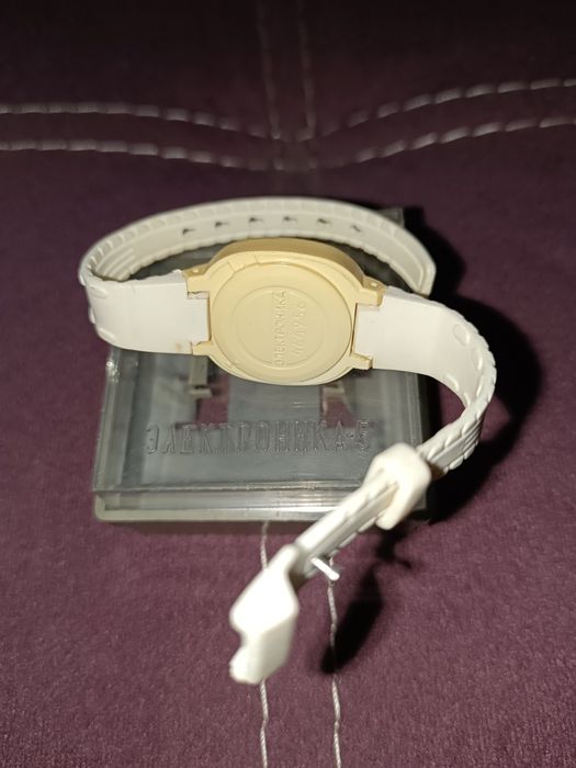 Часы наручные Электроника 5 - СССР - НОВЫЕ