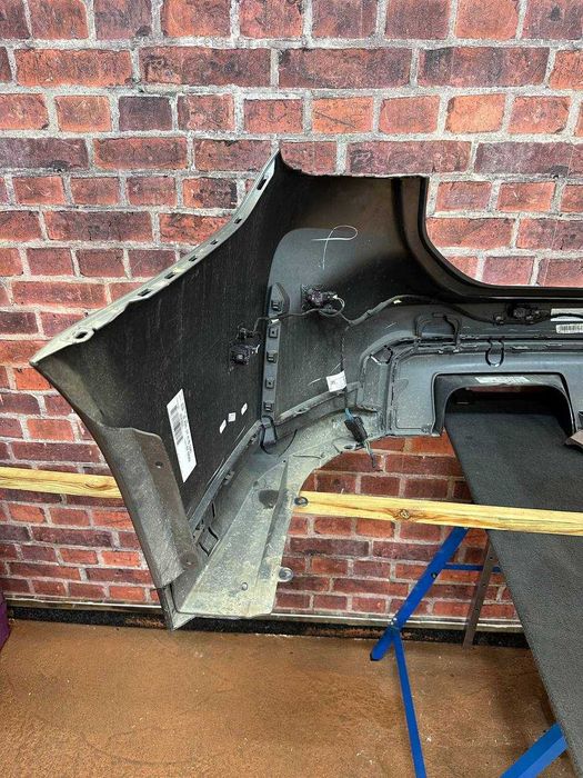 Bara spate BMW M3 g81