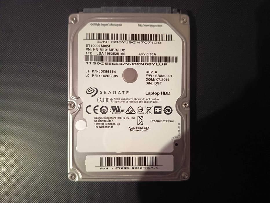 Hard disc laptop, 1TB sata 3  + windows 10 instalat
