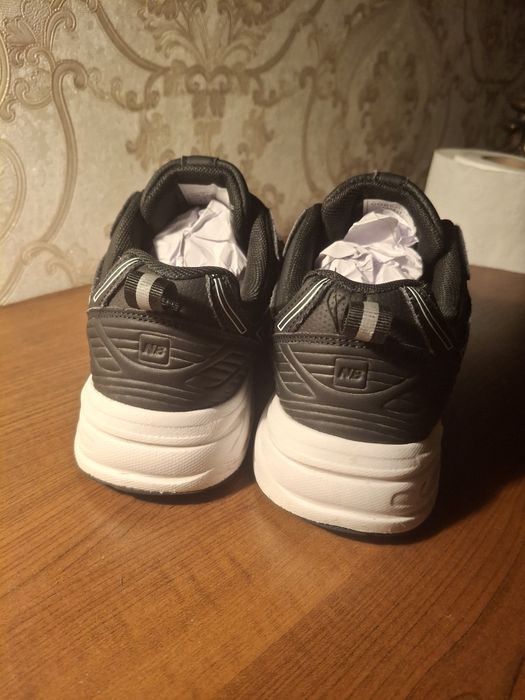 кроссовки new balance