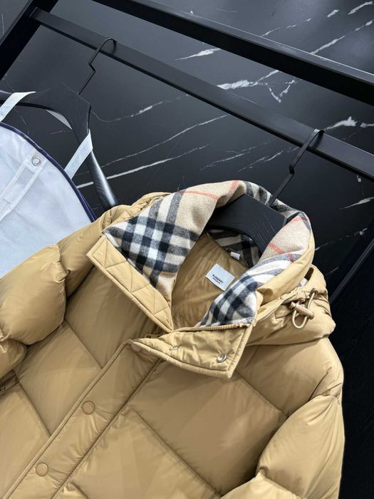 Geaca cu puf Burberry Premium