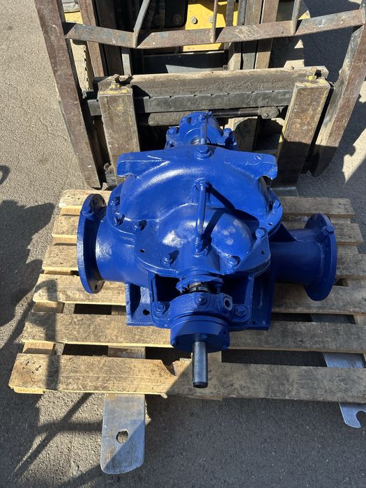 Насос для воды Д320/70.