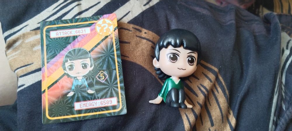 Продам фигурку майка