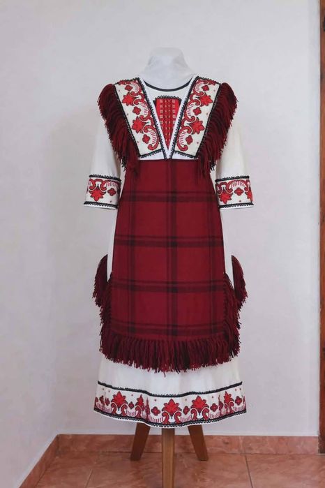 Македонска носия