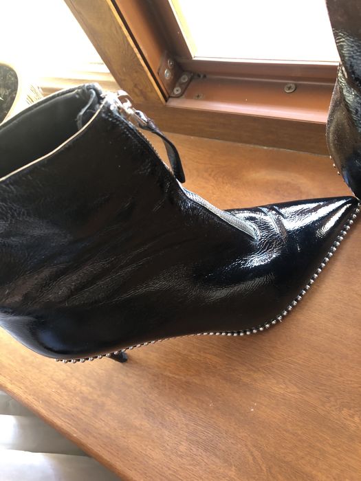 Продам ботильоны! Очень красивые !