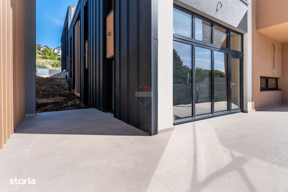 Vilă contemporana cu 6 camere Feleacu.Tavane inalte, 8 Min de oras. 0%