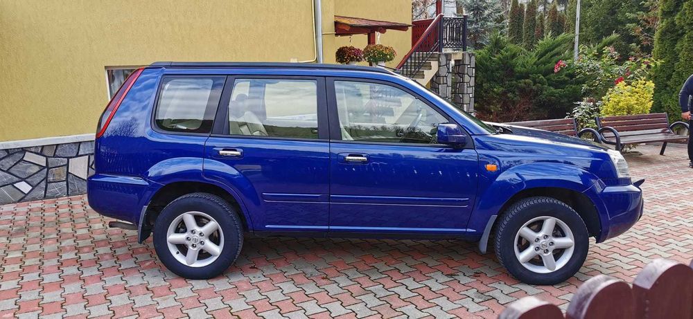Nissan X-Trail 2,2 TDI 4X4