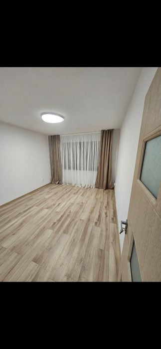 Дава се под наем Тристаен апартамент в София, Надежда 1 - 88 кв.м за 247372.95 € - Снимка #5