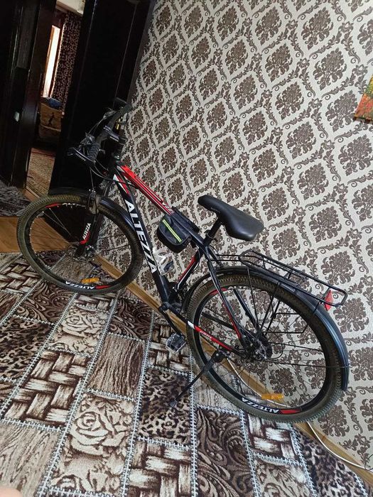 Продам велосипед ALTEZZA 29 размер