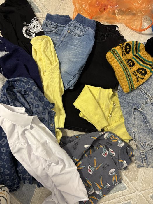 отдам детские женские вещи