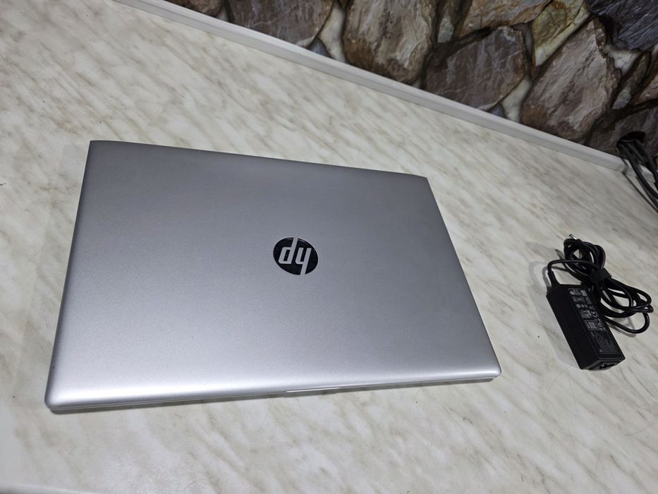 Мощный ноутбук HP i5 8th