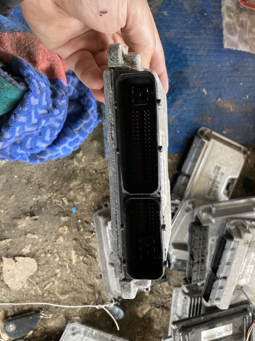 Компютри двигател Сеат Леон 1M/Толедо 1.6 99- 2005