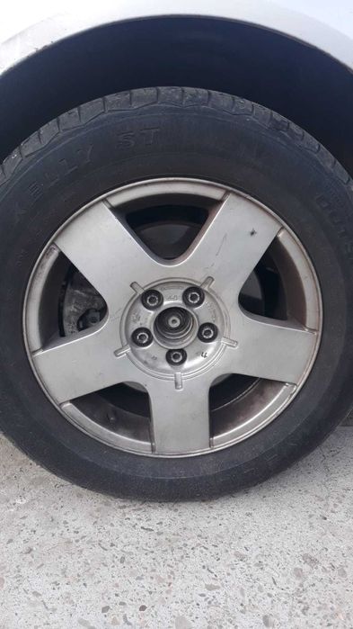 Jante +anvelope 1 set vara și un 1 set MS  jante aliaj.