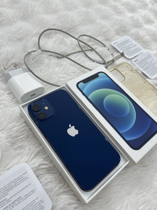 Срочно продам айфон 12 мини
