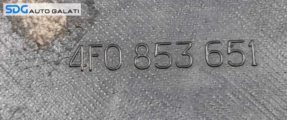 Grila Centrala cu Emblema Sigla de pe Bara Spoiler Fata Audi A6 4F C6 2005 - 2011 Cod 4F0853651 [N0136]