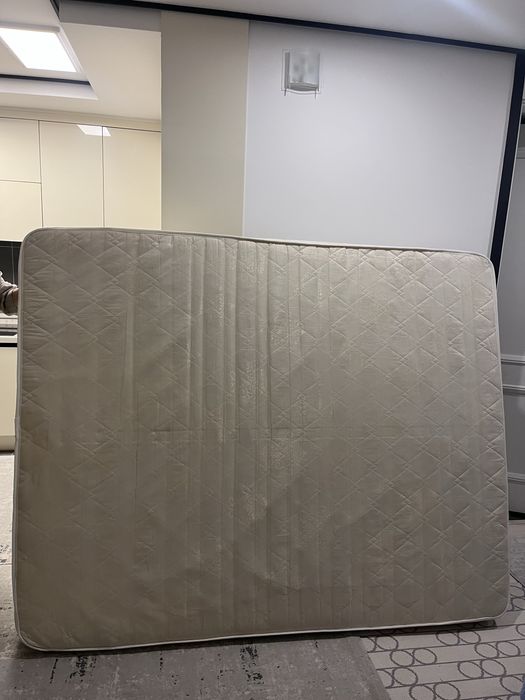 Продам матрас двуспальный