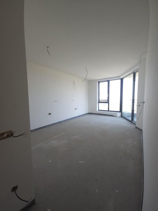 Четиристаен апартамент за продажба в ж.к. Кръстова вада, 2074505