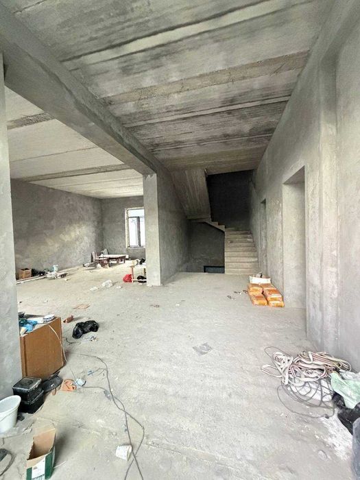 м.Буюк Ипак Йули Sayram Village 3,75-сот 6-комн 510 м² 2-этажа коробка