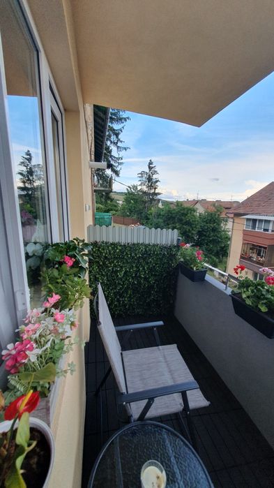 Apartament 2 camere de vanzare!