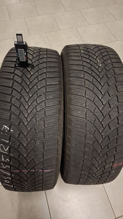 Единична зимна гума Bridgestone 205 55 17