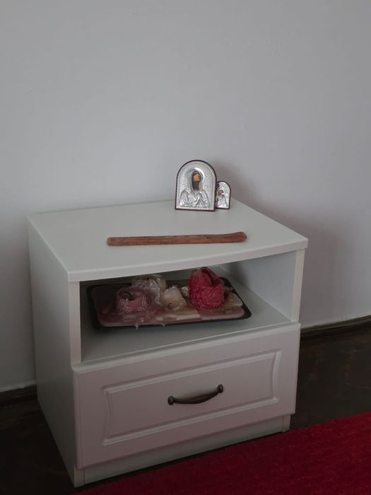 De vânzare mobilă pentru dormitor