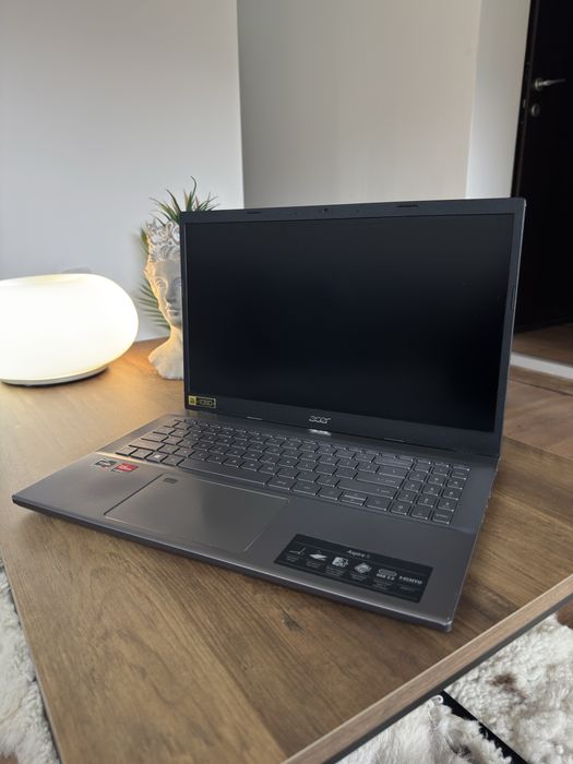 Acer Aspire 5 – Ryzen 7 | Rapid, elegant și pregătit de lucru