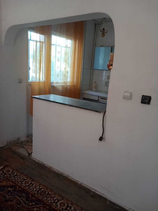 апартамент под наем, 2 спални + хол + кухня, широк център, 330 Е