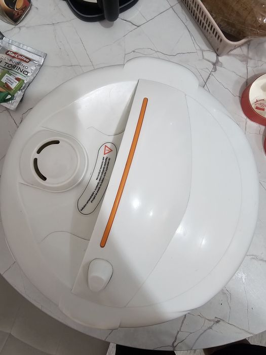 Продам мультиварку