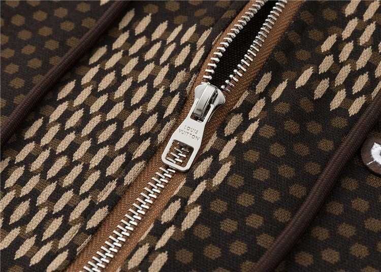 Aduc pe comanda Compleu LOUIS VUITTON orice model