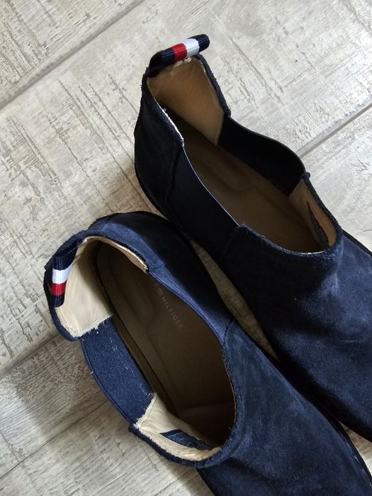 Tommy Hilfinger mărimea 44