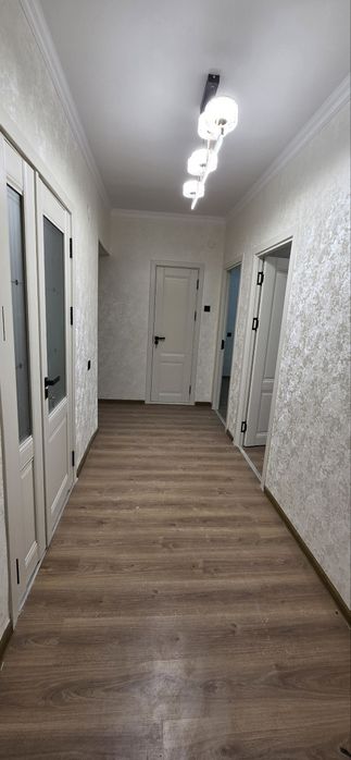 9-худуд 3*4/6/7 80 м² + есть кладовка Сергели Янгихаёт продаётся кв