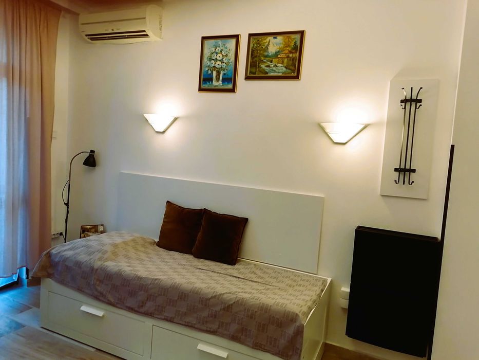 Дава се под наем Едностаен апартамент в Варна, Гръцка махала - 20 кв.м за 650 € - Снимка #2