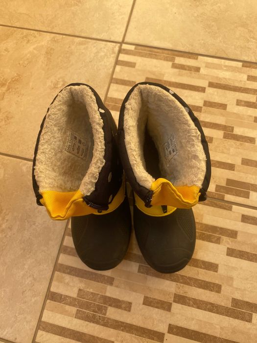 Топли детски ботуши