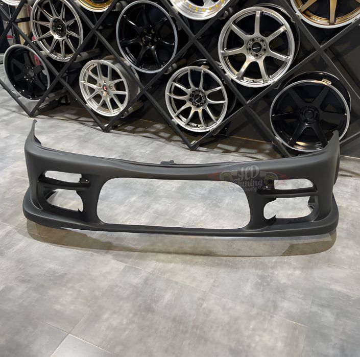 Бампер передний Toyota Caldina