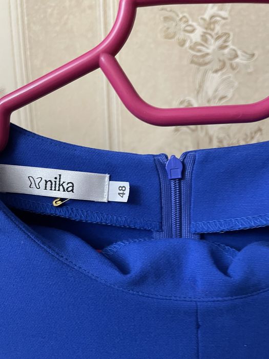 Продам новое платье.