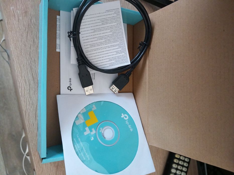 Vand adaptor wifi pentru calculator