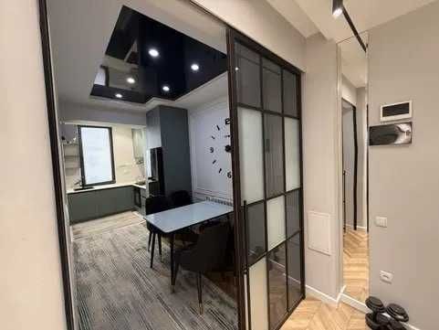 Вторичка 2/4/4 ОР-Р Сингапурский университет