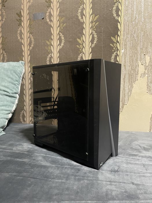 Корпус AeroCool Cylon