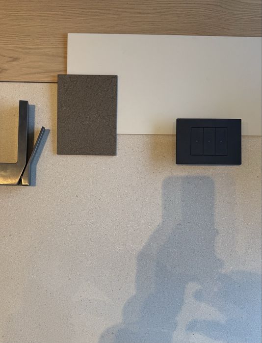 Продавам 90 квадрата паркет - селекция на половин цена