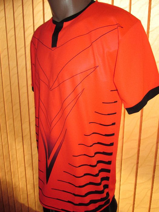 Спортни Мъжки тениски полиестер лукс - 4 цвята