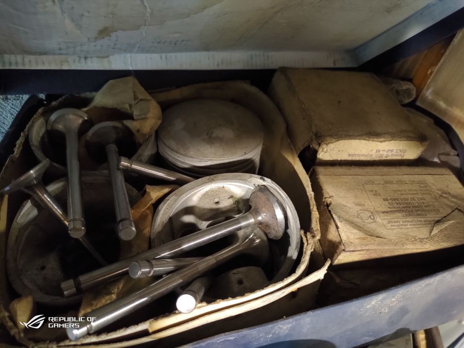 Запчасти на 412 москвич