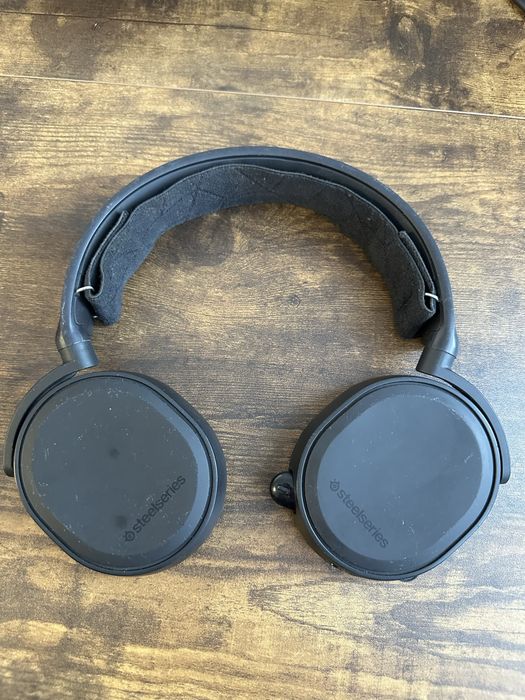 Casti steelseries arctis 3 black in stare perfecta de functionare