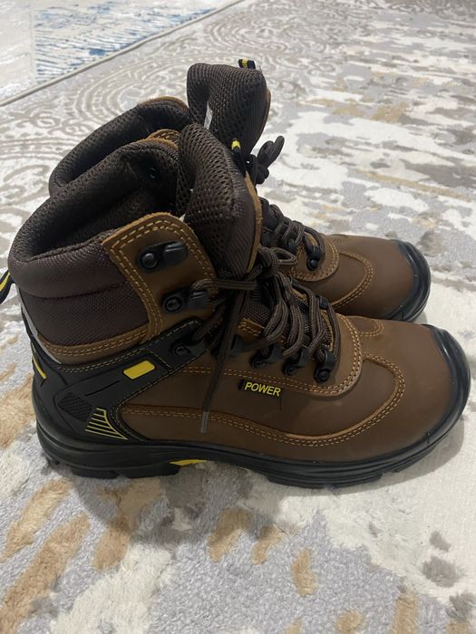 Спец ботинки 15000 тенге