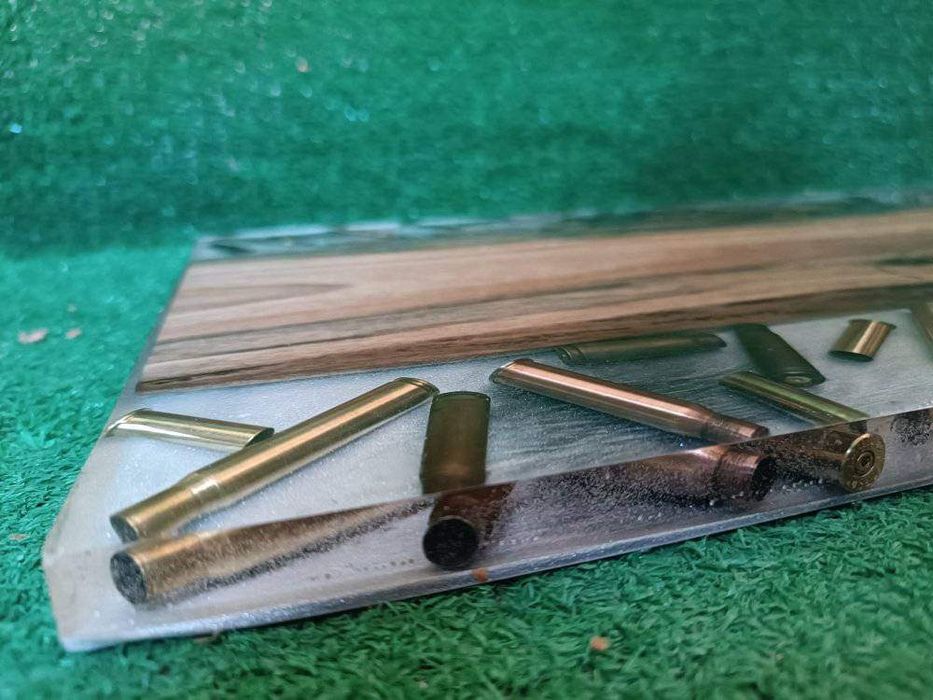 Дъска за мезета от смола