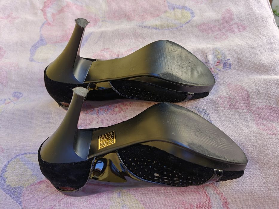 Pantofi dama eleganți