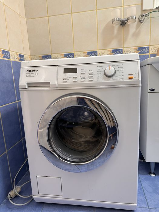Mașină de spălat Miele Softtronic W 3823 – Premium, Stare Excelentă